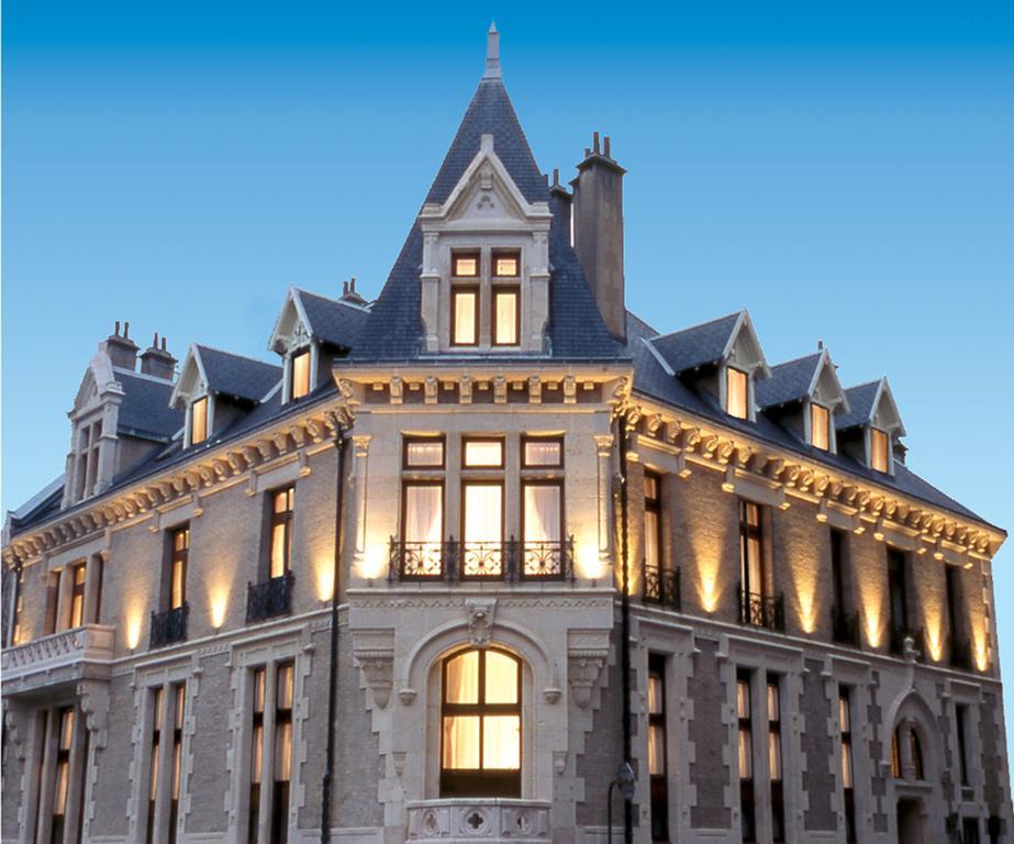 Privilodges Chateau Perrin Гренобль Экстерьер фото